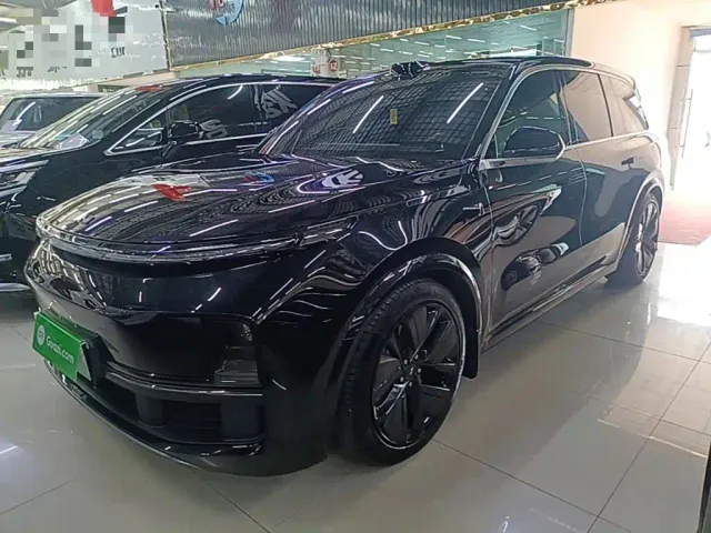 Фотография автомобиля — Li Auto L9