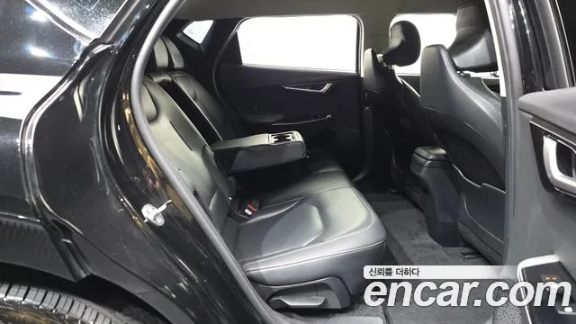 Kia EV6 — Фото автомобиля 11