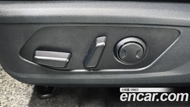 Kia Sportage Sportage 5-е поколение Дизель 2.0 2WD — Фото автомобиля 16