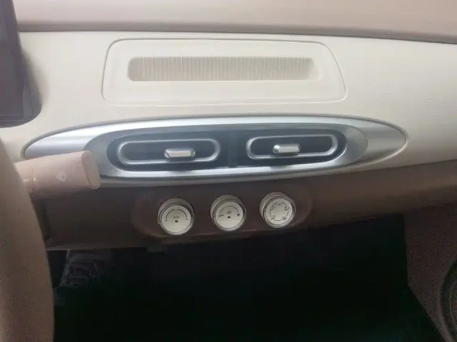 Wuling Hongguang Mini EV — Фото автомобиля 9