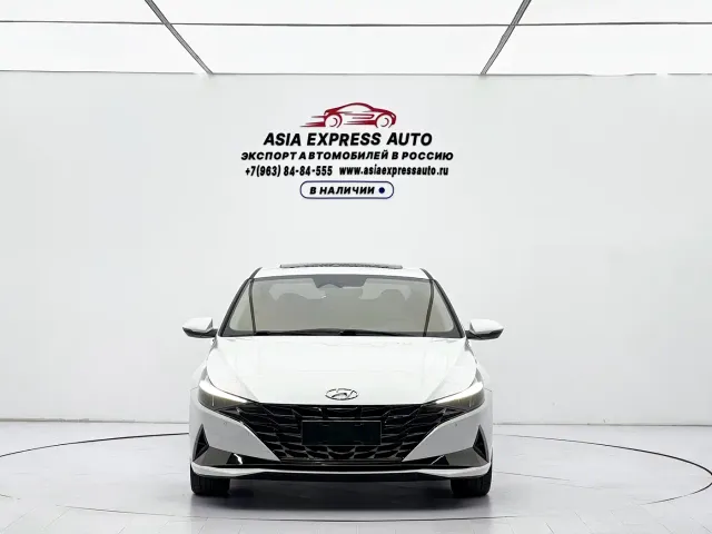 Hyundai Elantra — Фото автомобиля 2