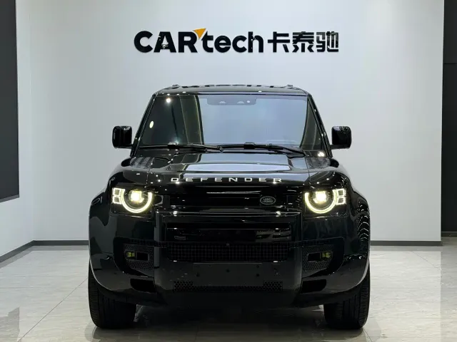 Land Rover Defender — Фото автомобиля 2