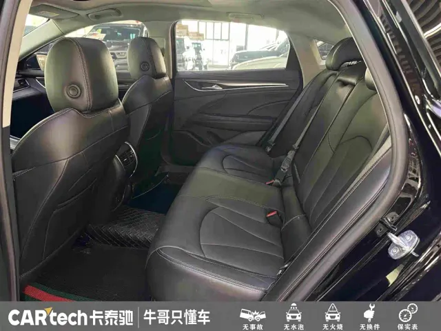 Buick LaCrosse — Фото автомобиля 24