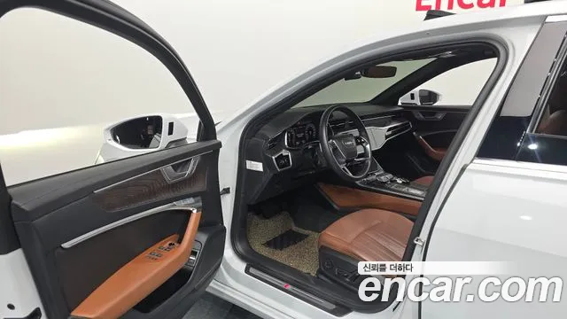 Audi A6 C8 — Фото автомобиля 15