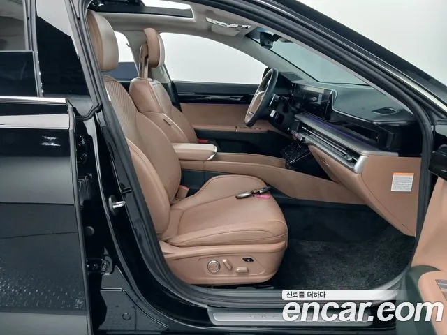 Hyundai Grandeur GN7 — Фото автомобиля 16