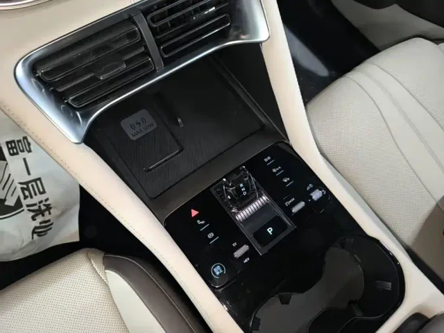 BYD Song PLUS — Фото автомобиля 13