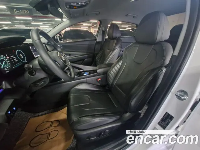 Hyundai Avante CN7 — Фото автомобиля 10