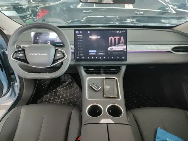 Forthing Xinghai S7 — Фото автомобиля 9
