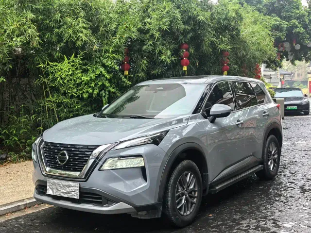 Фотография автомобиля — Nissan X-Trail
