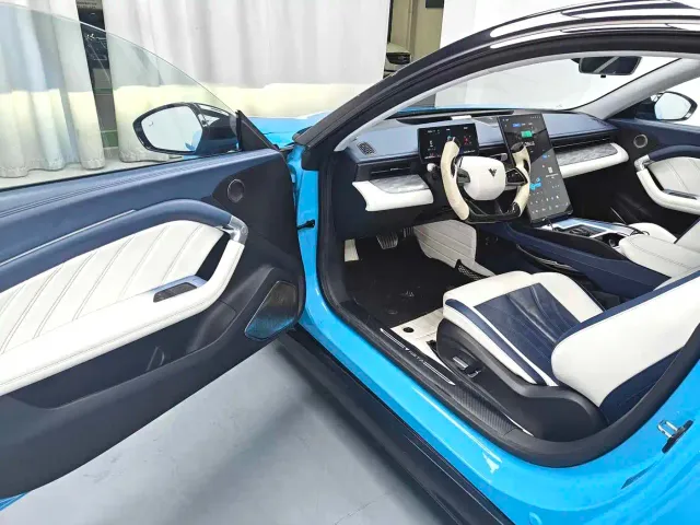 Hozon Neta GT — Фото автомобиля 12