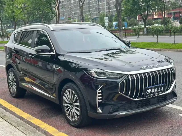 Jetour X70 Plus — Фото автомобиля 3