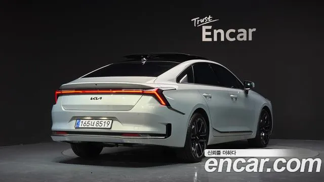 Kia K8 Signature — Фото автомобиля 2