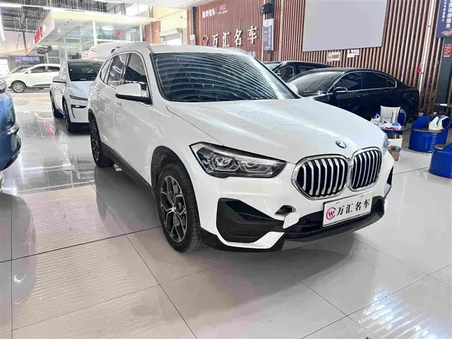 BMW X1 — Фото автомобиля 3