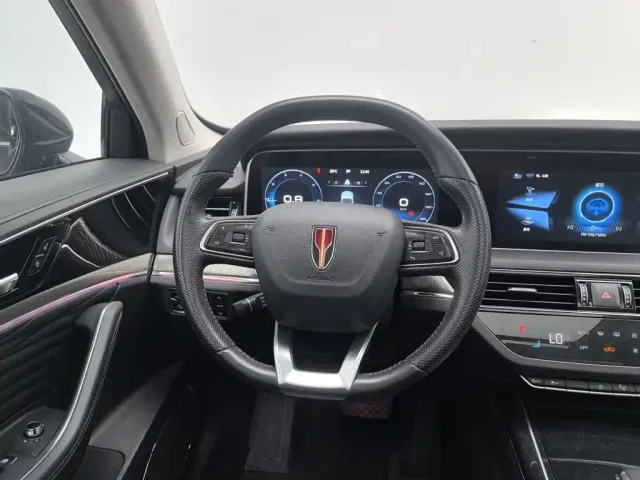Hongqi HS5 — Фото автомобиля 11