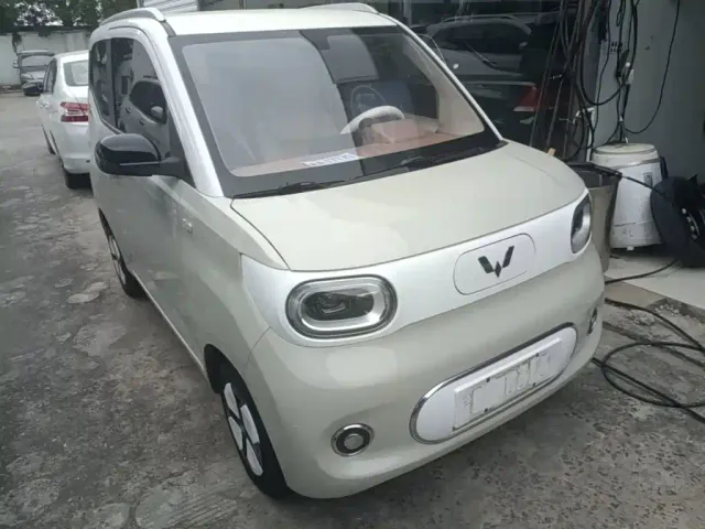 Wuling Hongguang Mini EV — Фото автомобиля 3