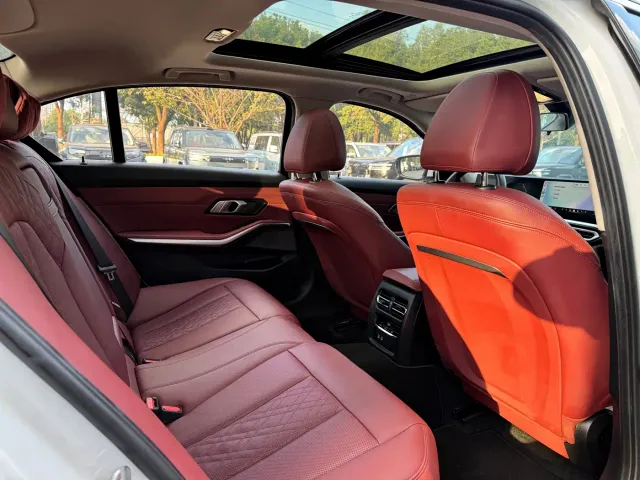 BMW 3 Series — Фото автомобиля 15