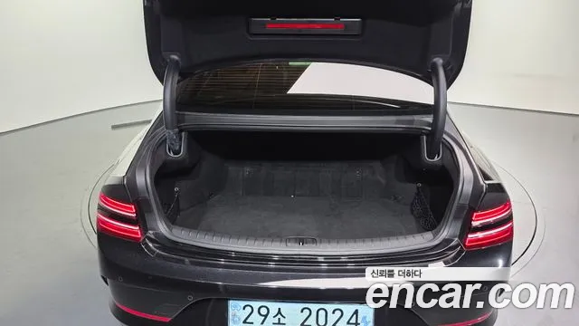 Genesis G80 RG3 — Фото автомобиля 20