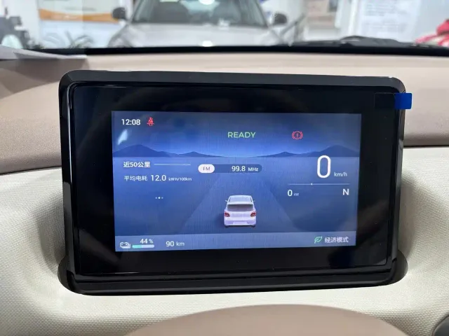 Wuling Hongguang Mini EV — Фото автомобиля 13