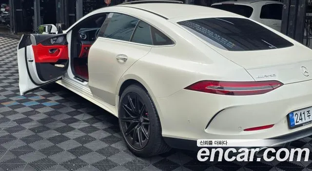Mercedes-Benz AMG GT X290 (2018–2026) — Фото автомобиля 2