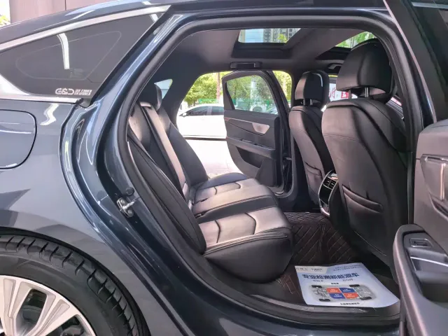 Cadillac CT6 — Фото автомобиля 6