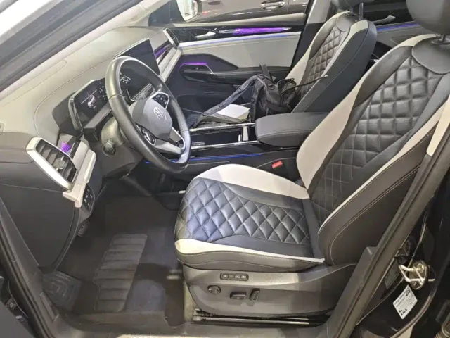 Volkswagen ID.6 Crozz — Фото автомобиля 14