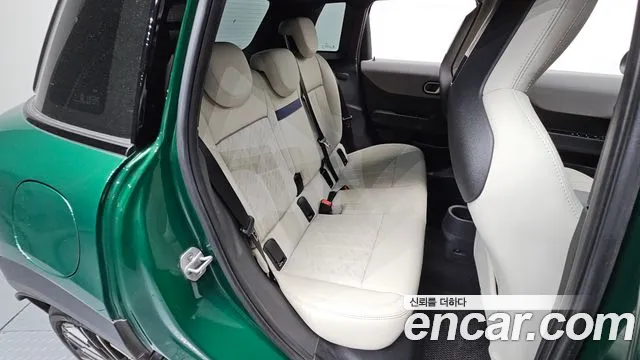 MINI Cooper 4th Gen — Фото автомобиля 17