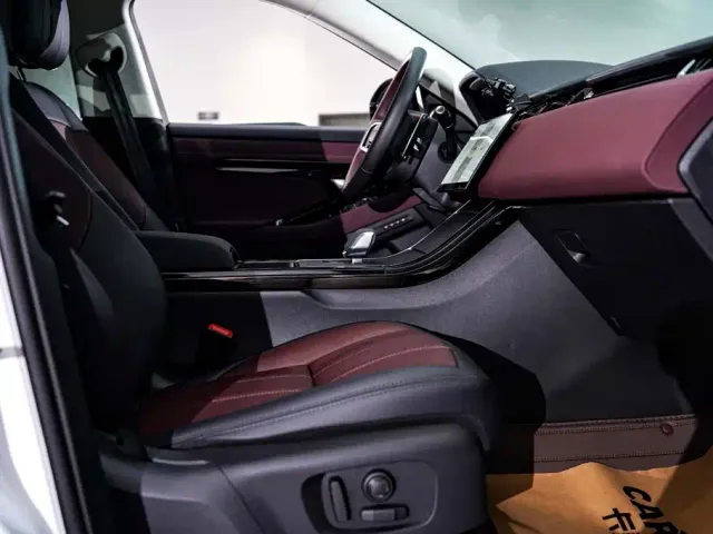 Land Rover Range Rover Evoque — Фото автомобиля 20