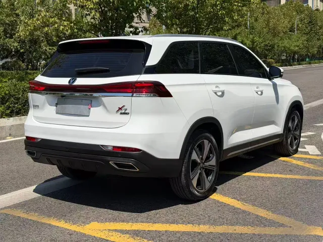 Changan X7 Plus — Фото автомобиля 27
