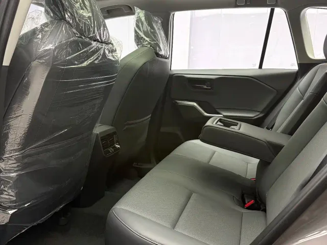 Toyota RAV4 — Фото автомобиля 22