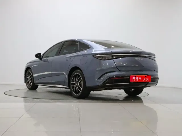 BYD Seal 07 DM-i — Фото автомобиля 4