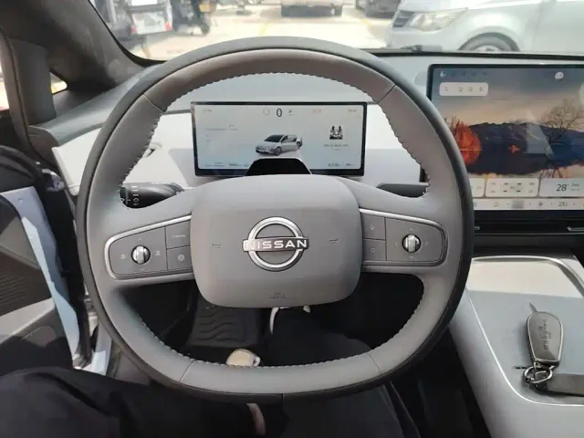 Nissan N7 — Фото автомобиля 10