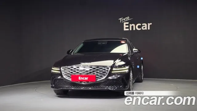 Genesis G80 Бензин 3.5 турбо AWD — Фото автомобиля 3