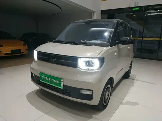 Фотография автомобиля — Wuling Hongguang Mini EV