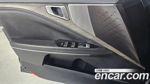 Kia K8 K8 Hybrid — Фото автомобиля 13