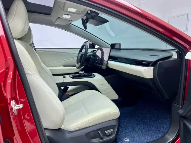 Toyota bZ5 — Фото автомобиля 18