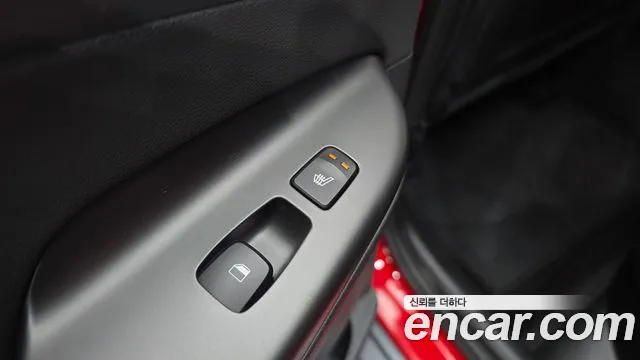Hyundai Kona New — Фото автомобиля 29