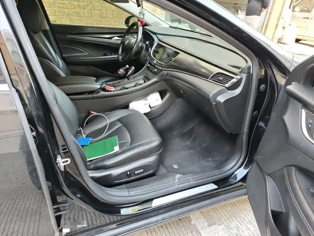 Buick LaCrosse — Фото автомобиля 19