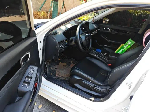 Honda Civic — Фото автомобиля 12
