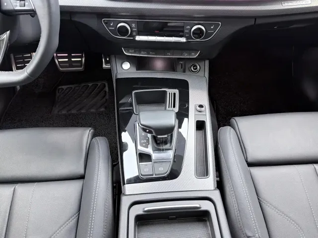 Audi Q5L — Фото автомобиля 17