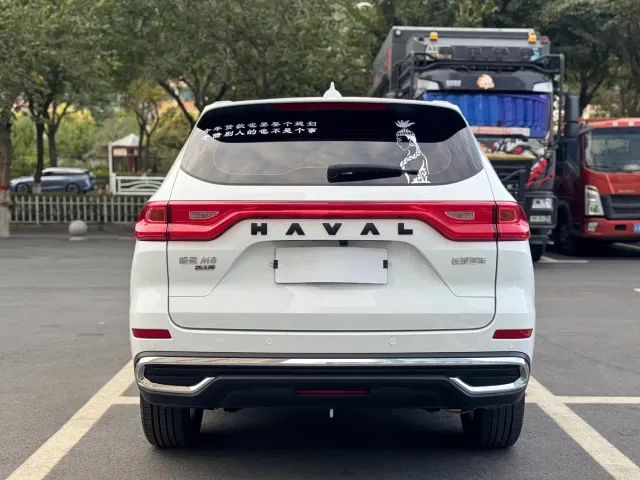 Haval M6 — Фото автомобиля 13