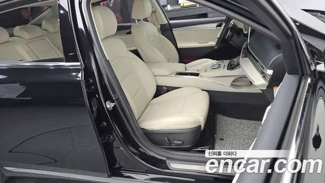 Hyundai Grandeur — Фото автомобиля 24