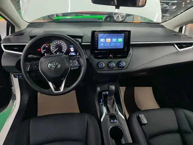 Toyota Corolla — Фото автомобиля 9