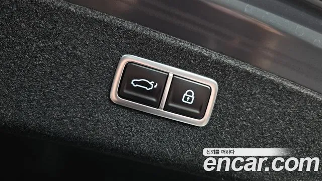 Genesis G80 Бензин 2.5 турбо AWD — Фото автомобиля 15