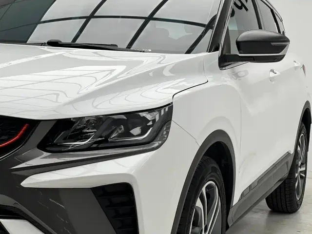 Geely Binyue — Фото автомобиля 4
