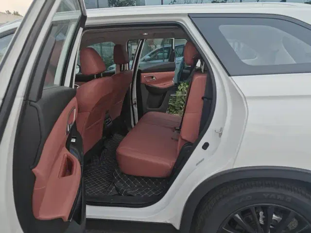 Changan CS75 — Фото автомобиля 11