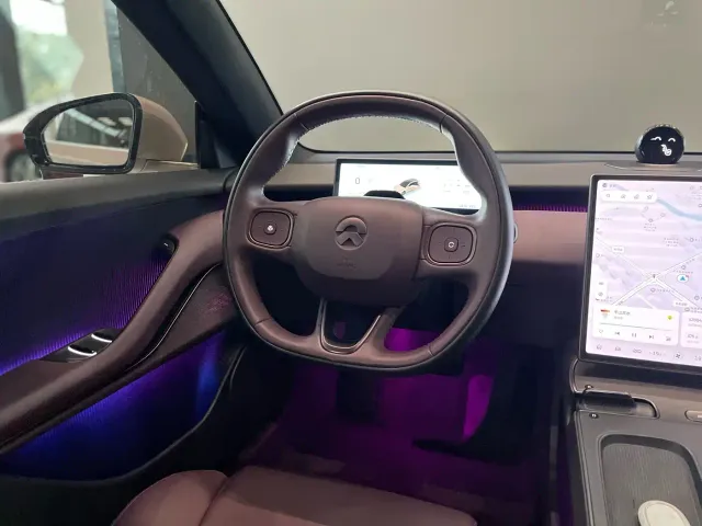 Nio ET5 Touring — Фото автомобиля 13