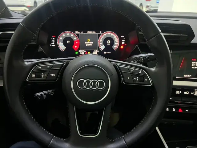 Audi A3 — Фото автомобиля 12