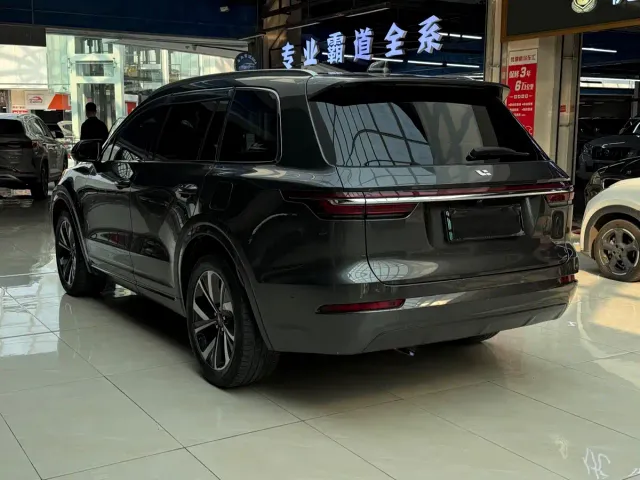 Li Auto ONE — Фото автомобиля 9