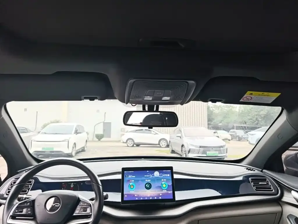 BYD Qin PLUS 2021 EV 500KM Luxury Model — Фото автомобиля 17