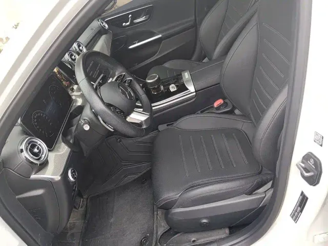 Mercedes-Benz C-Class — Фото автомобиля 7